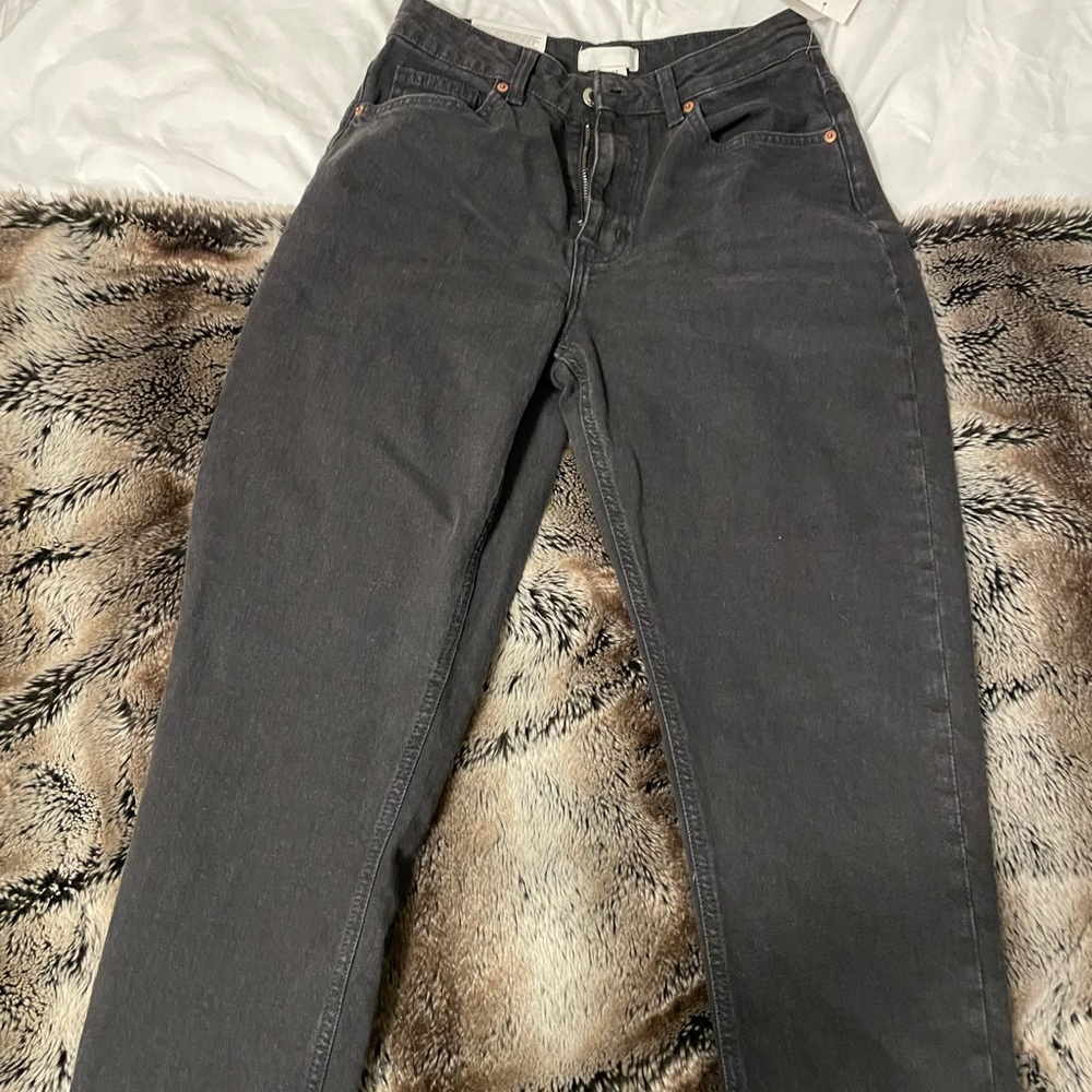 Black H&M High Wasted Mom Jeans